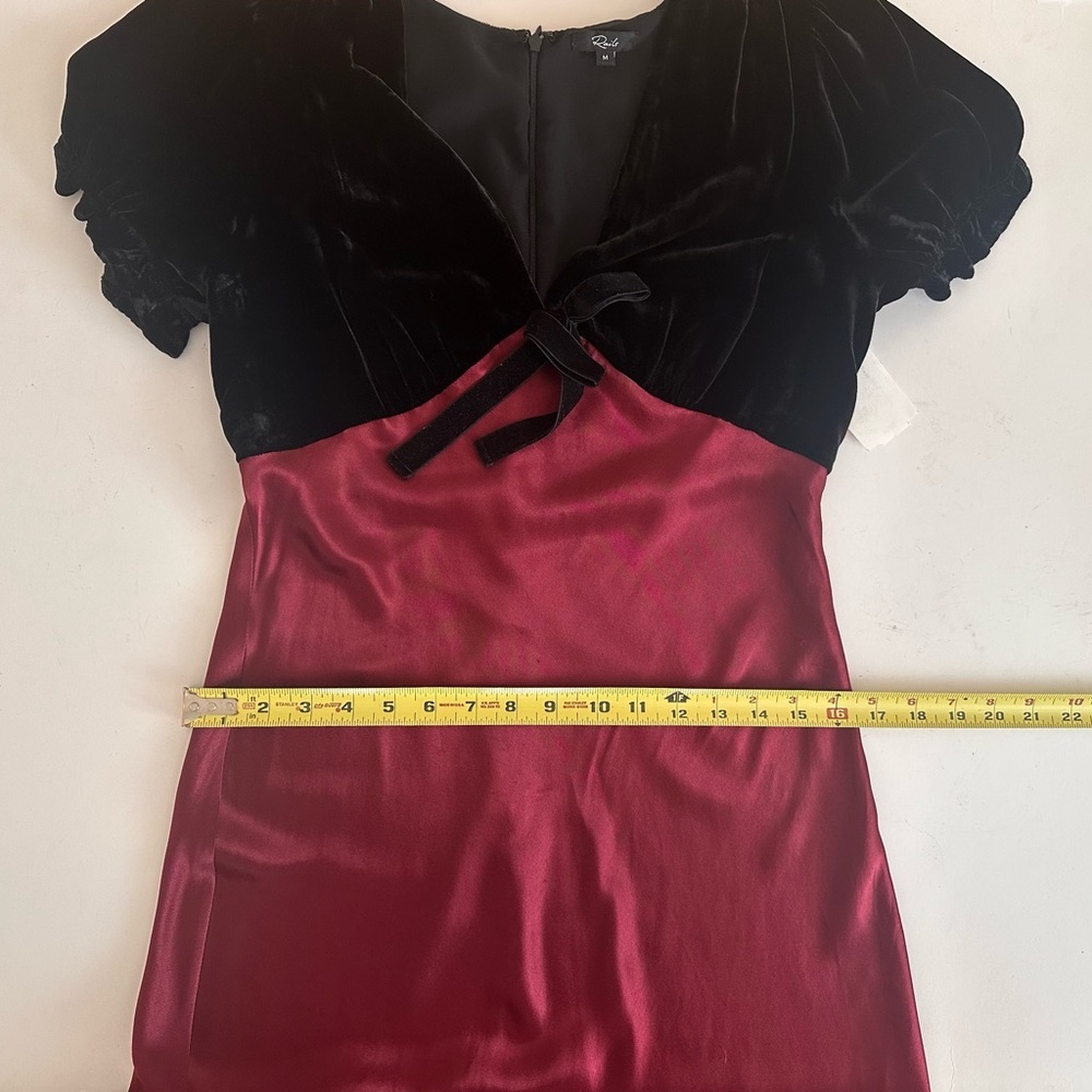 Rails
Dory Velvet Shrug Satin Dress - Picture 10 of 11